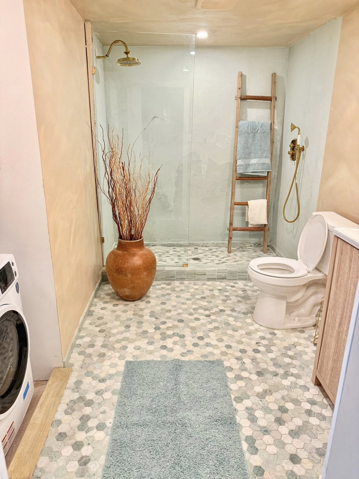 Madeleine Guest Cottage — property view 8