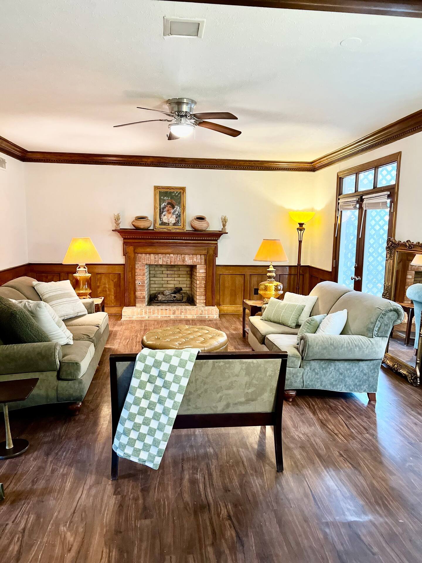 Moss Manor — property view 11