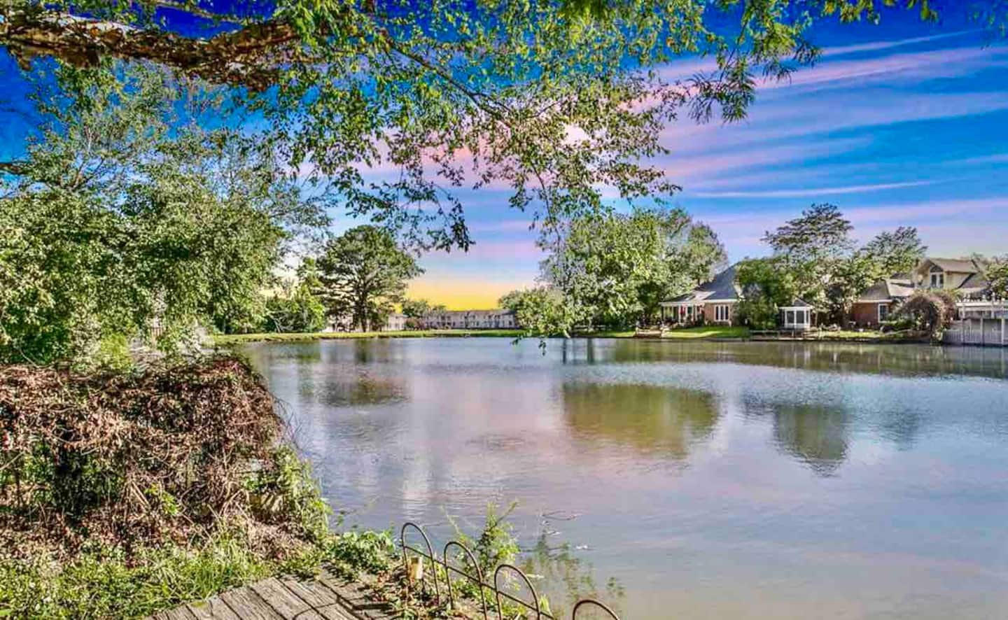 Moss Manor — property view 5